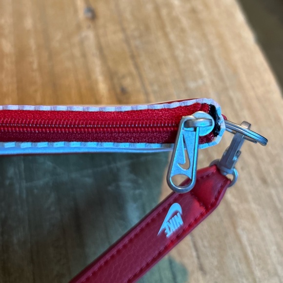 Nike Cortez Wristlet - Picture 6 of 8